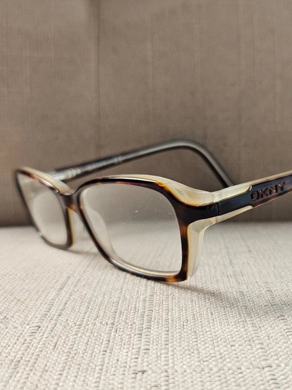 Vintage DKNY Women Eyeglasses Frame Tortoise/Clear DY4618 3471 Glasses Frame